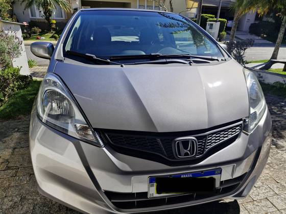 HONDA FIT 1.4 DX 16V FLEX 4P MANUAL HONDA FIT 1.4 DX 16V FLEX 4P MANUAL